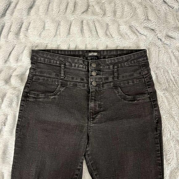 Refuge Jeans Women Size 12 Skinny High Rise Black Stretch Triple Button Denim - Picture 3 of 7